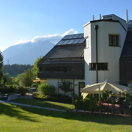 Hotel-pension Leitgebhof Gasthof 3*