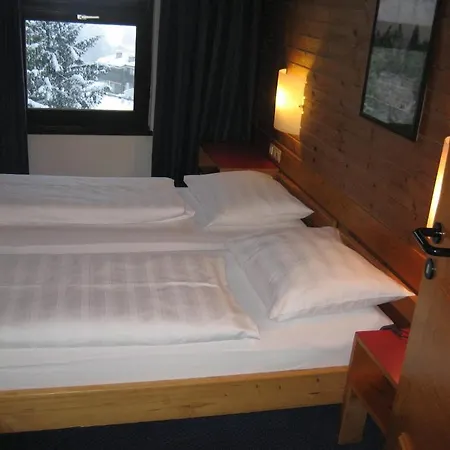 Konukevi Leitgebhof 3*